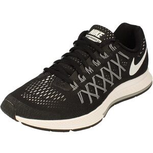 Nike Black and White Athletic Sneakers